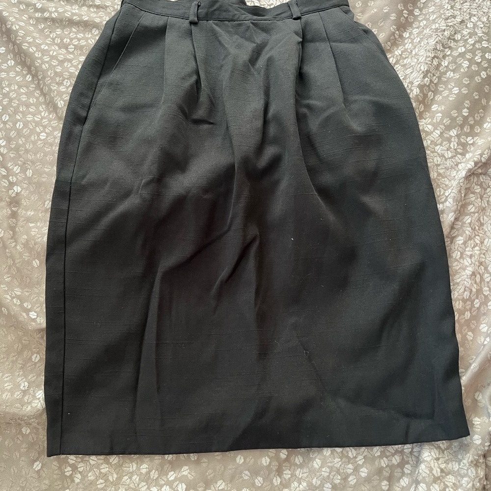 Liz Baker Classic Black Pencil Skirt